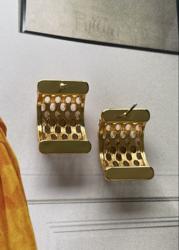 Gold plated special design stud earring