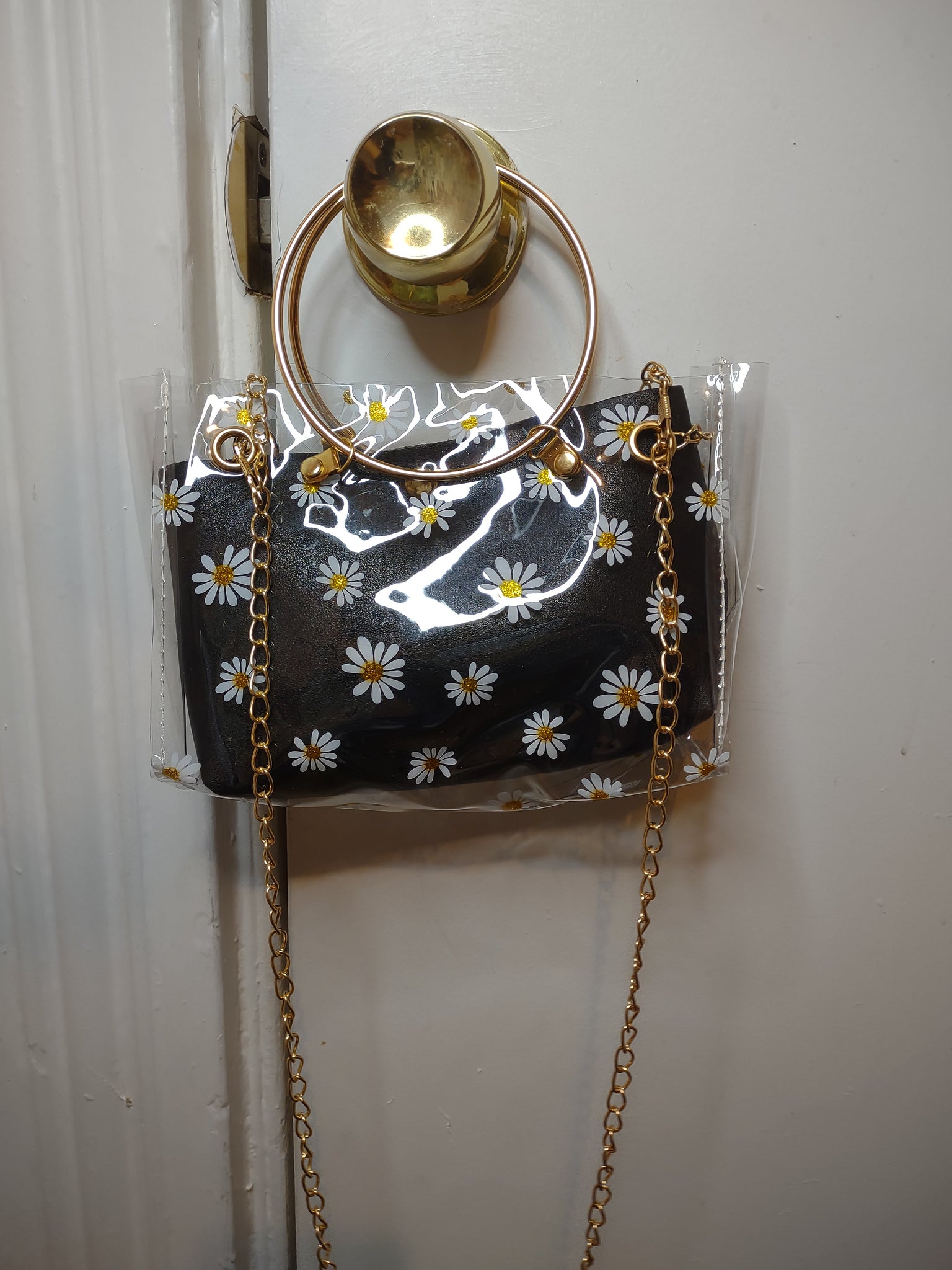 Daisy purse